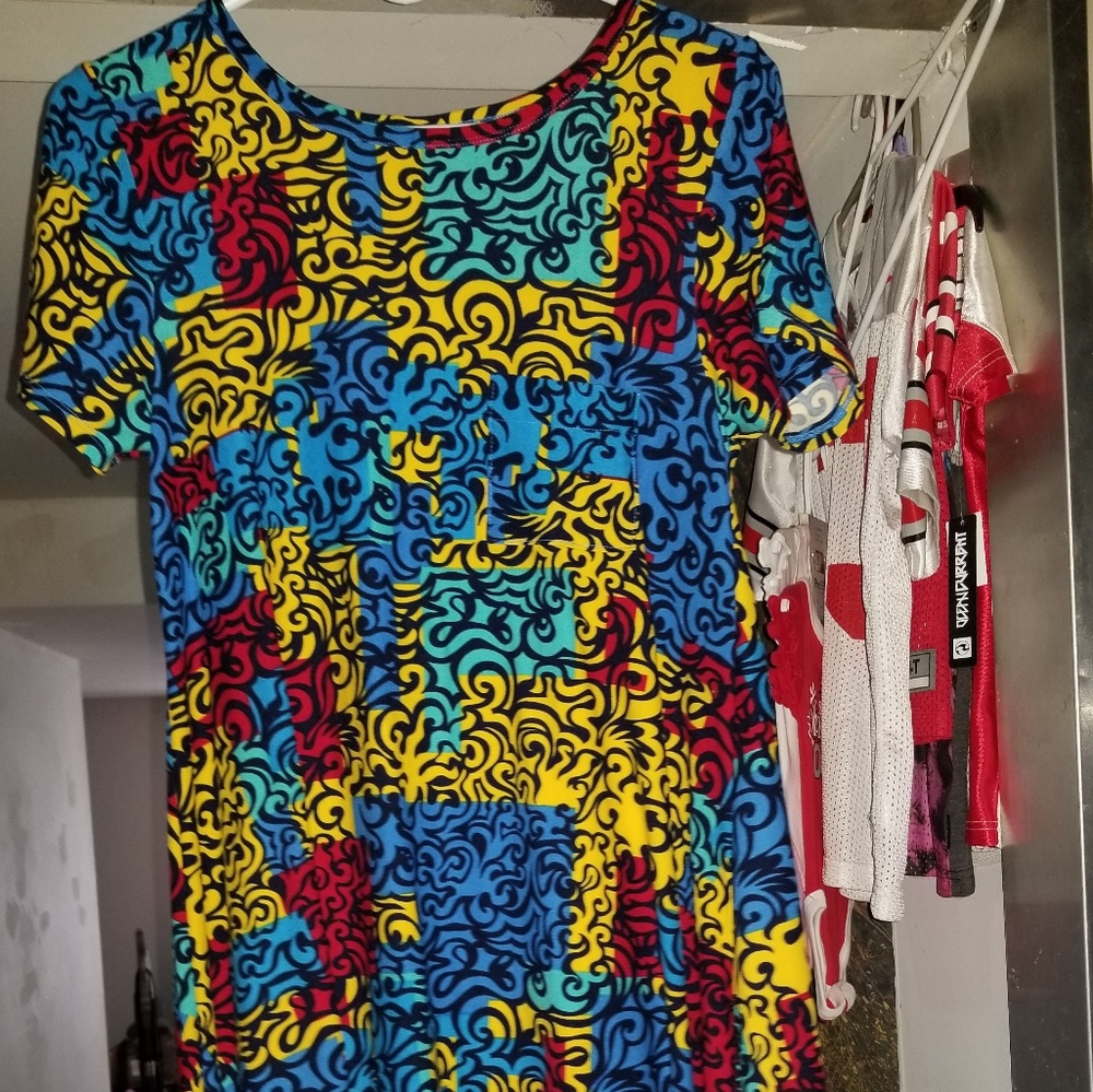 Lularoe XS Carly